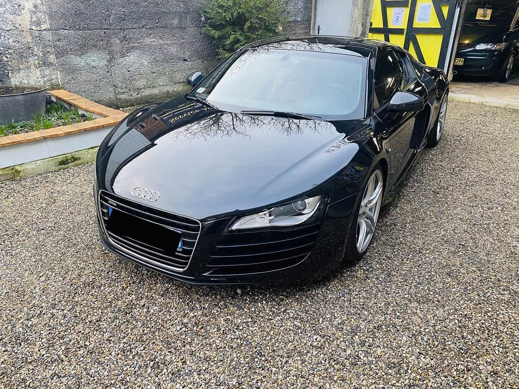 audi r8